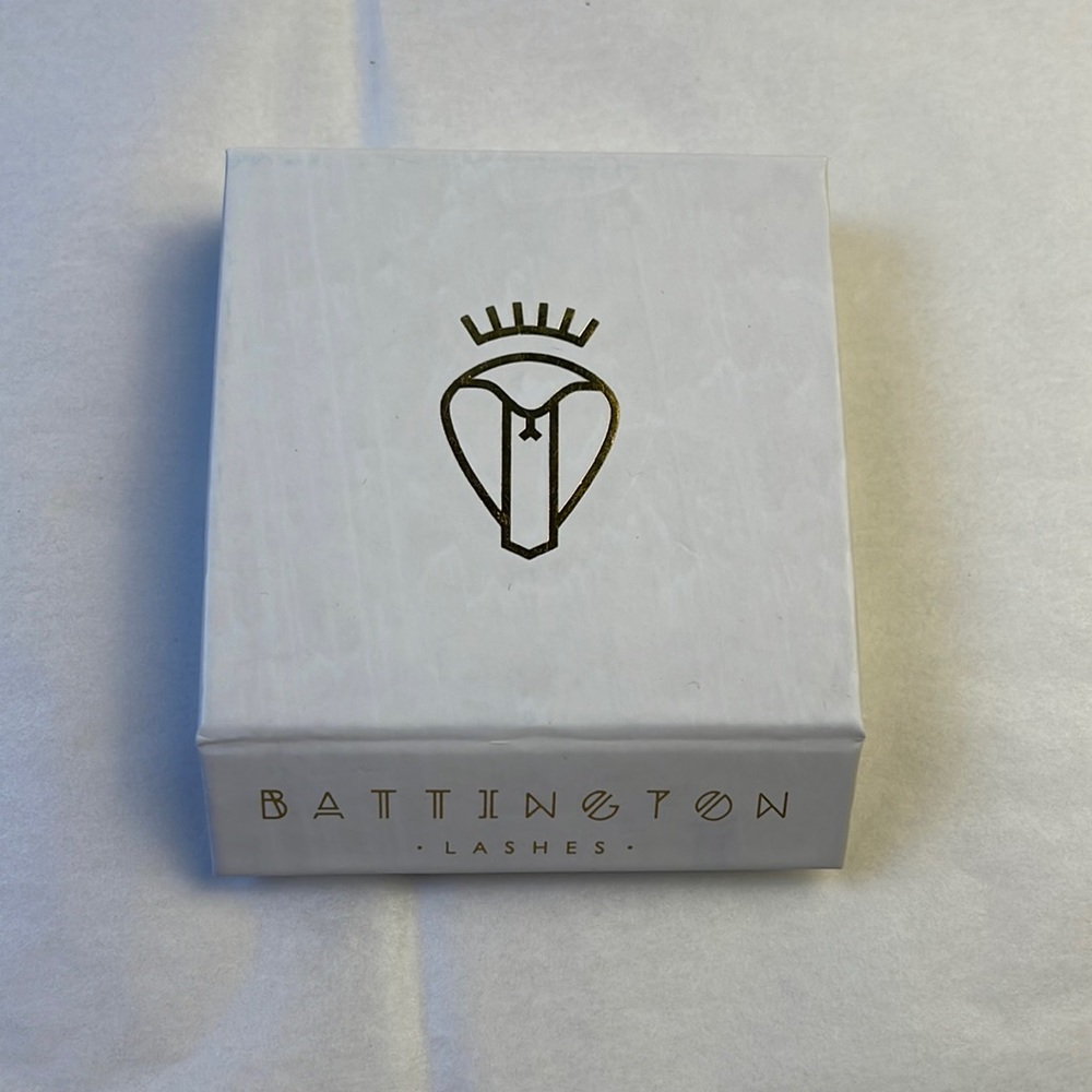 NWT Battington lashes